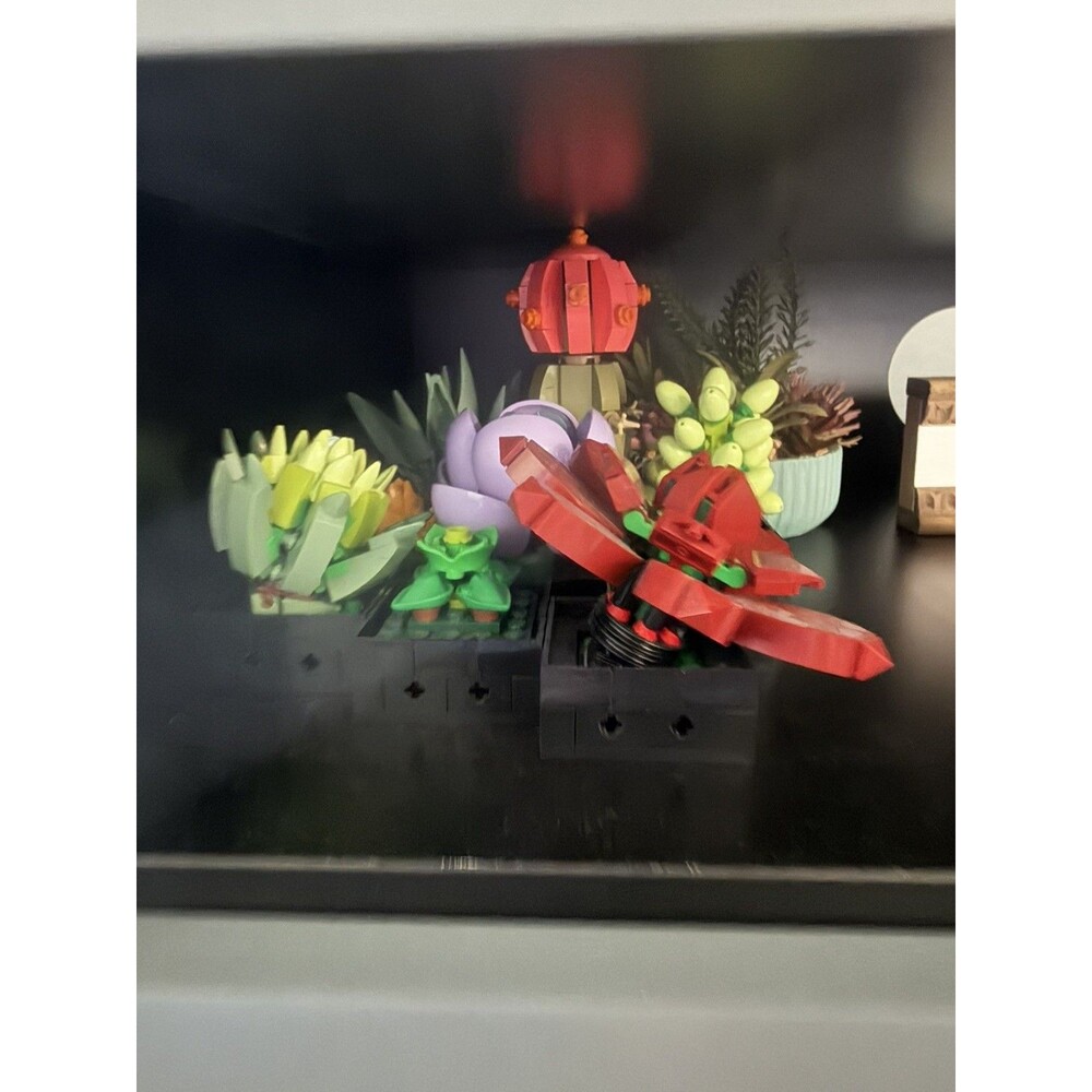 LEGO Botanicals Succulents 10309 Complete 771 Pieces w/ Instructions Pre-Owned